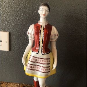 Hungarian Vintage collectible Hollohaza girl figure